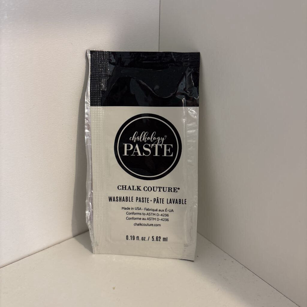CHALK PASTE SINGLE - BLACK VELVET