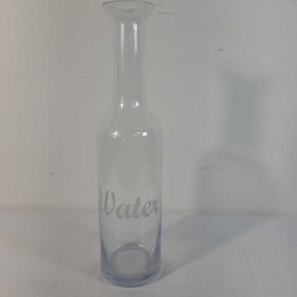 WATER CARAFFE