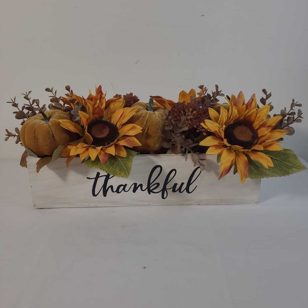 THANKFUL CENTERPIECE