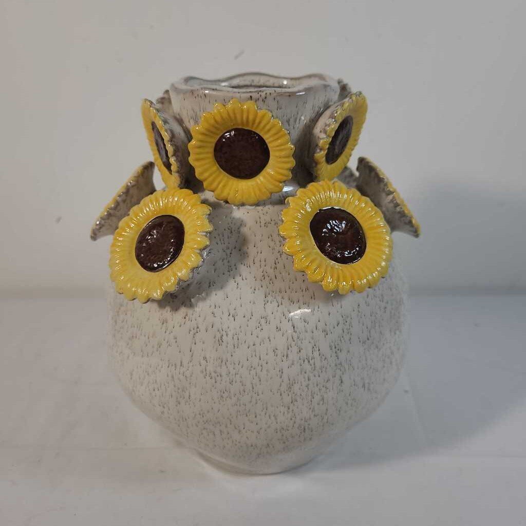 CERAMIC SUNFLOWER VASE