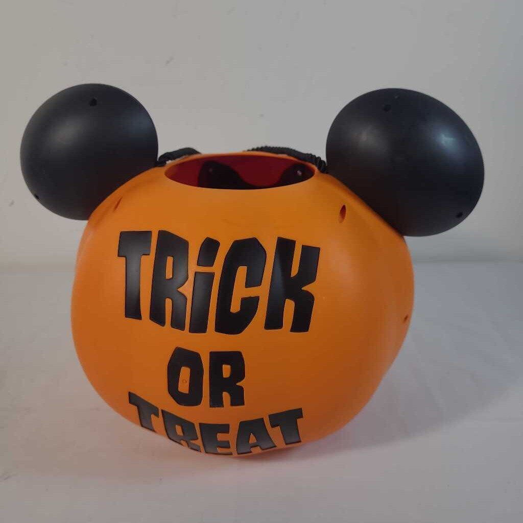 MICKEY MOUSE PUMPKIN