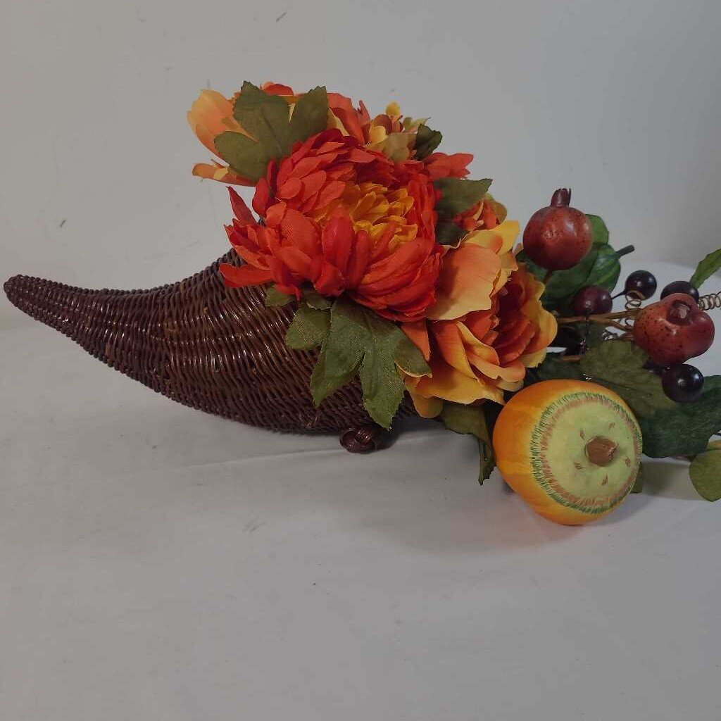 CORNUCOPIA W/ FALL FLOWERS