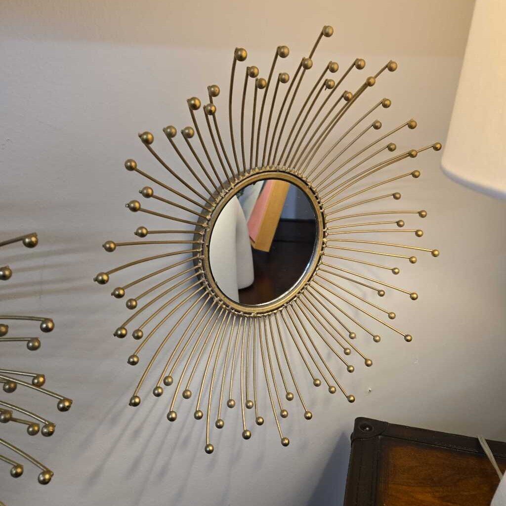 MED GOLD SUNBURST MIRROR