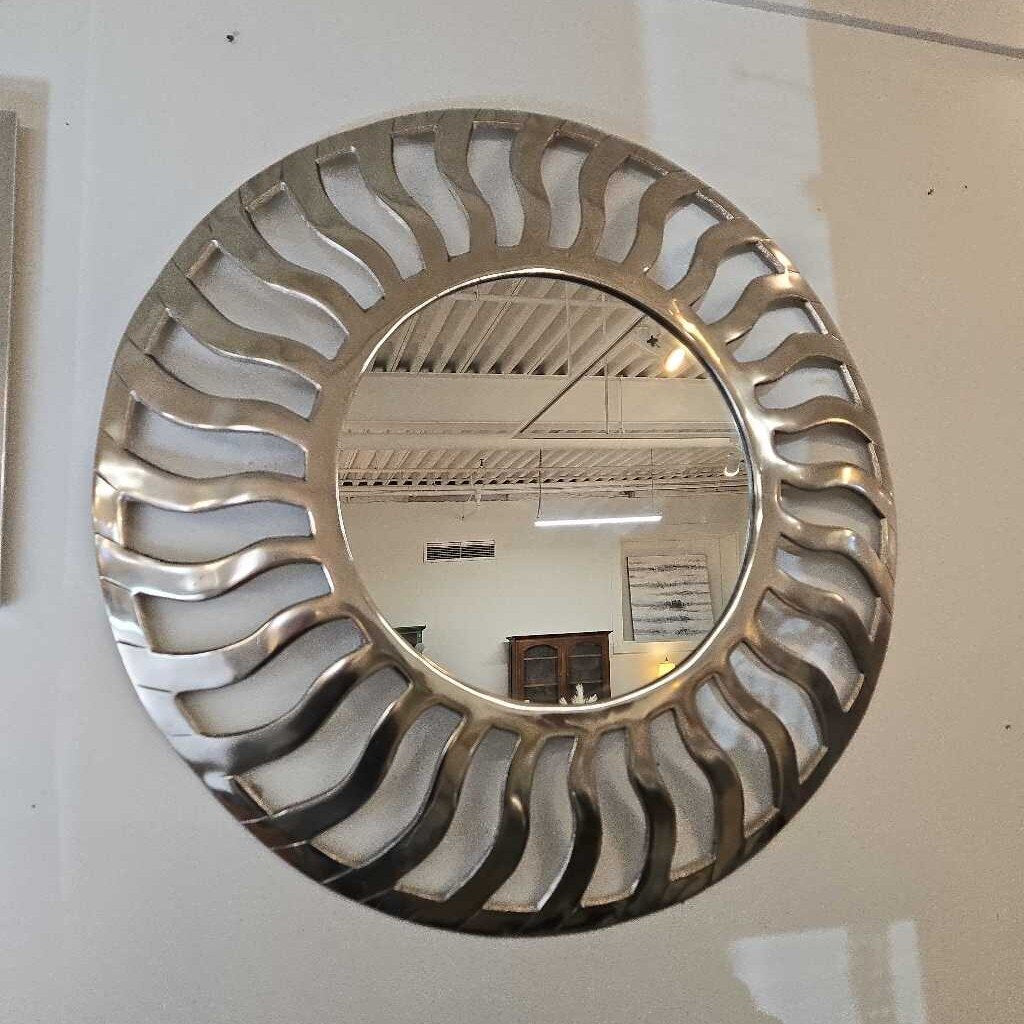 30" SILVER SUNBURST MIRROR