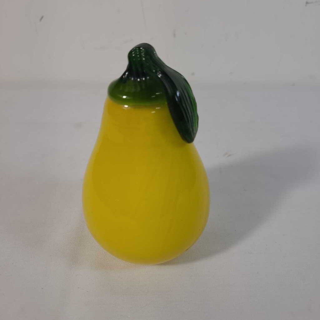 GLASS BLOWN PEAR