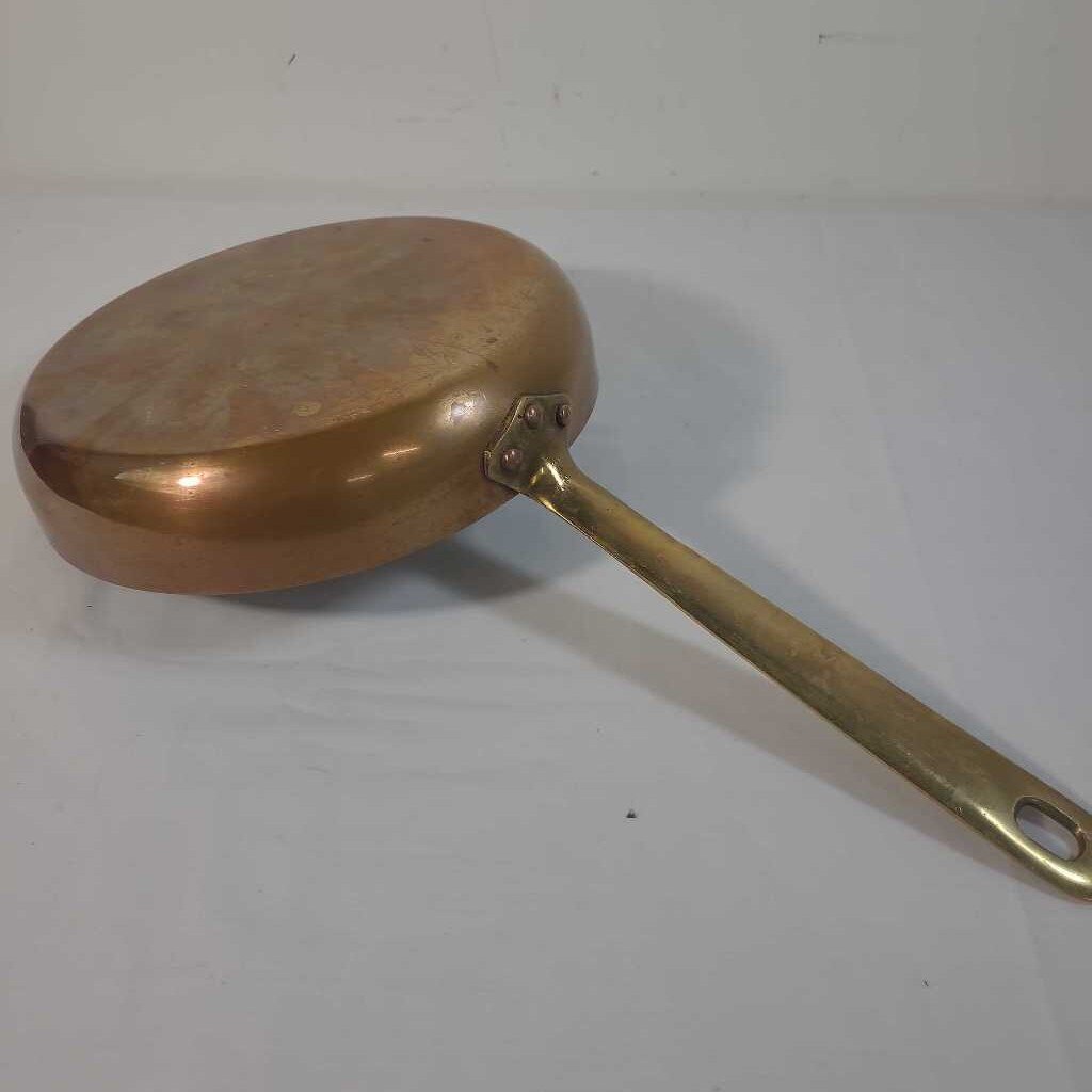 VTG COPPER PAN W/ BRASS HANDLE