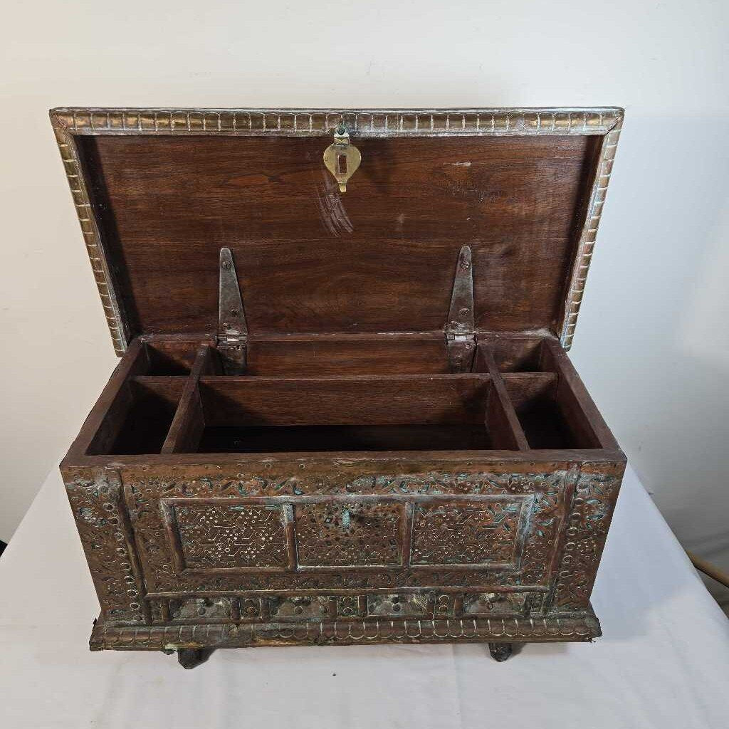 ANTIQUE COPPER CHEST