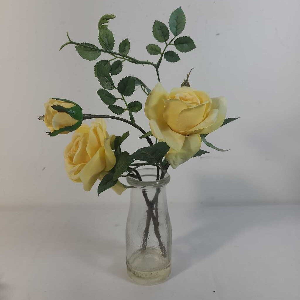 FAUX YELLOW ROSES IN GLASS VASE
