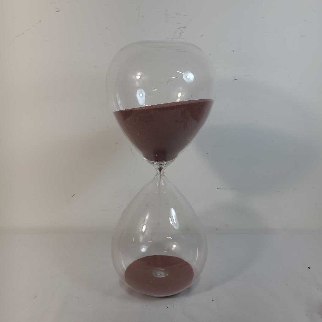 LG HOURGLASS W/COPPER SAND