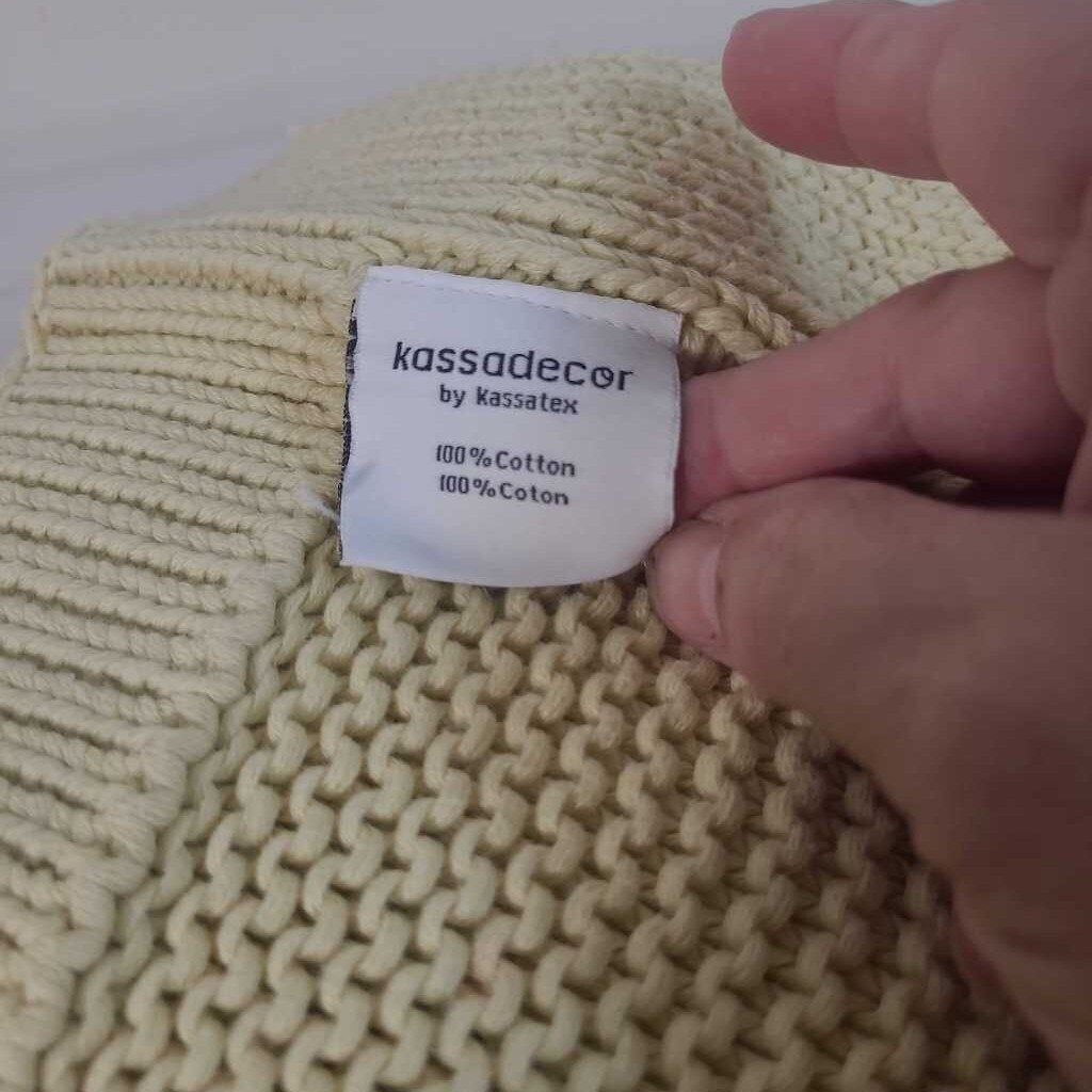 YELLOW THROW