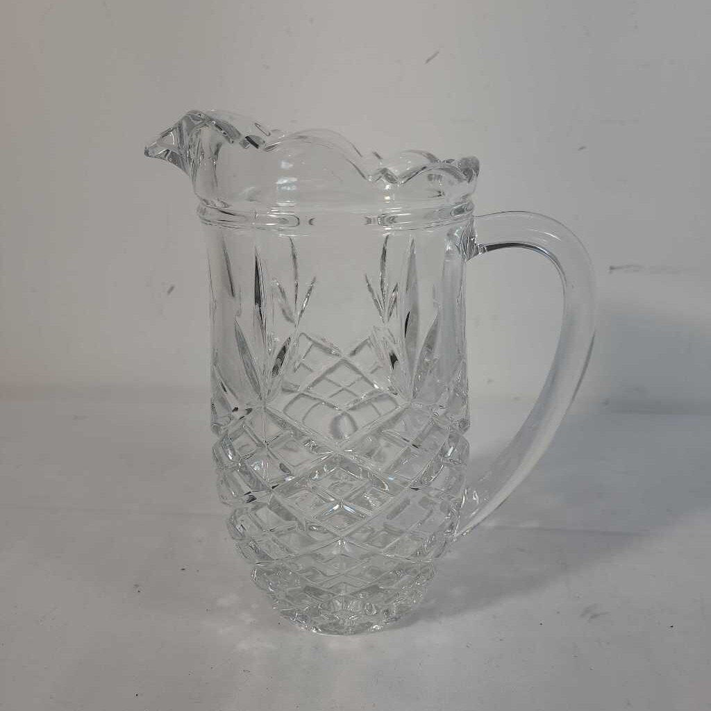 SM GLASS PITCHER