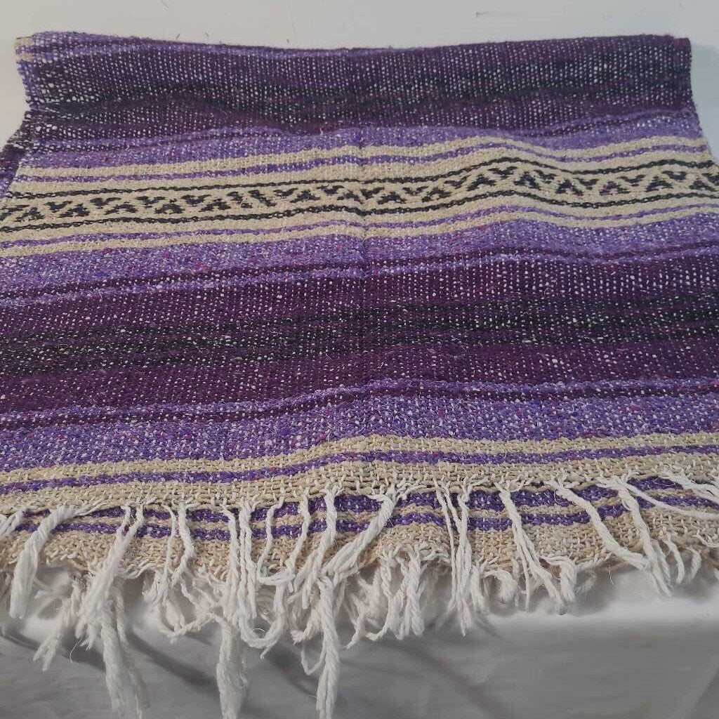 PURPLE & BEIGE THROW