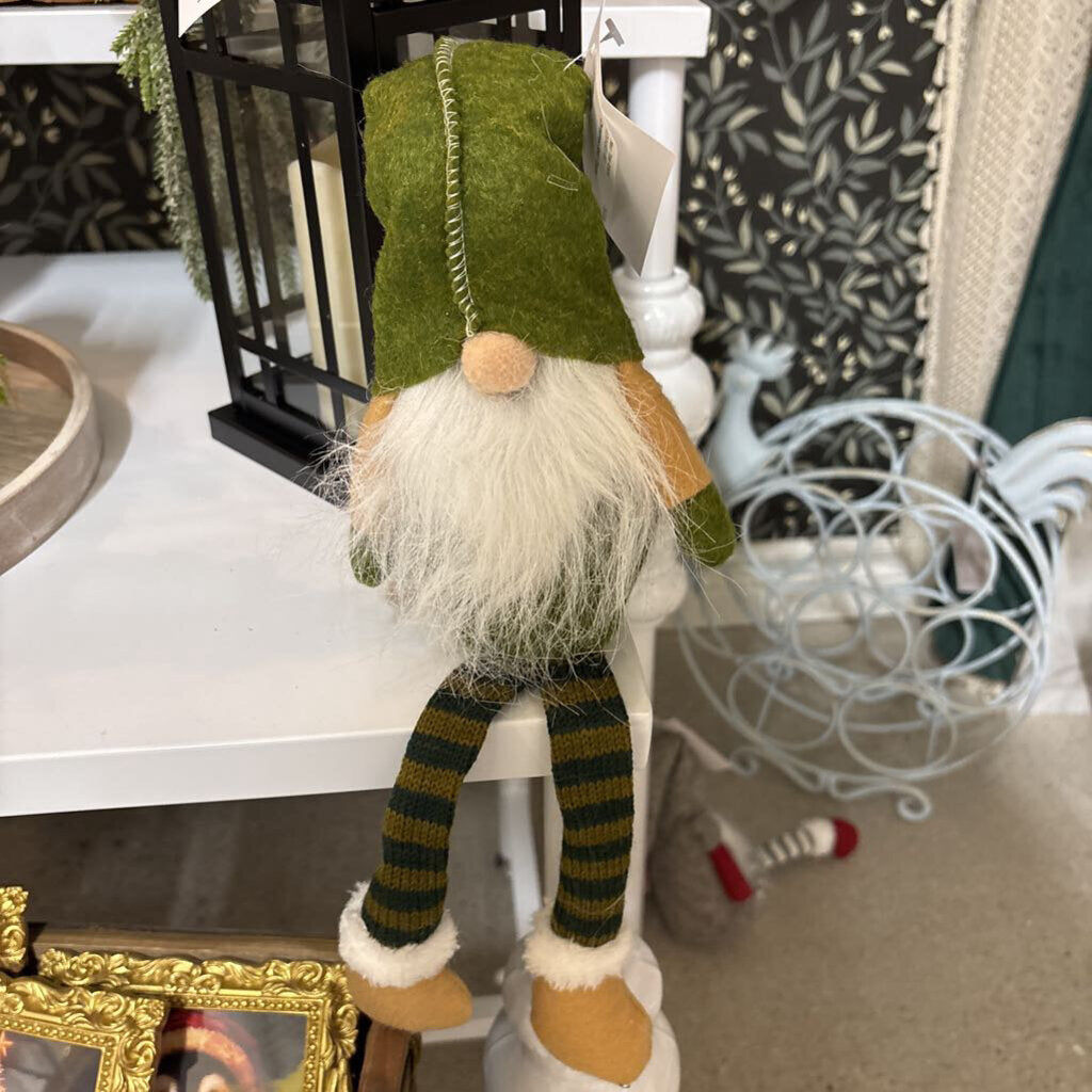 Christmas Shelf Gnome