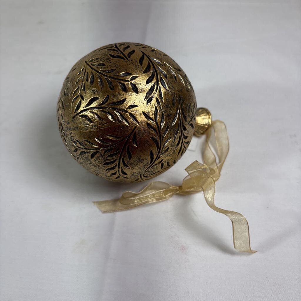 4" ANTIQUE GOLD LEAF BALL ORNAMENT