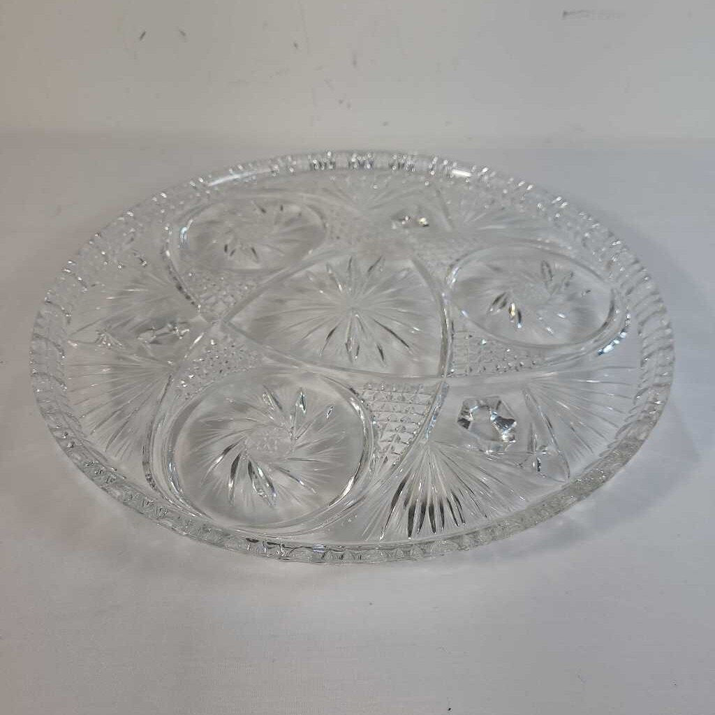 PINWHEEL FOOTED SERVING PLATE