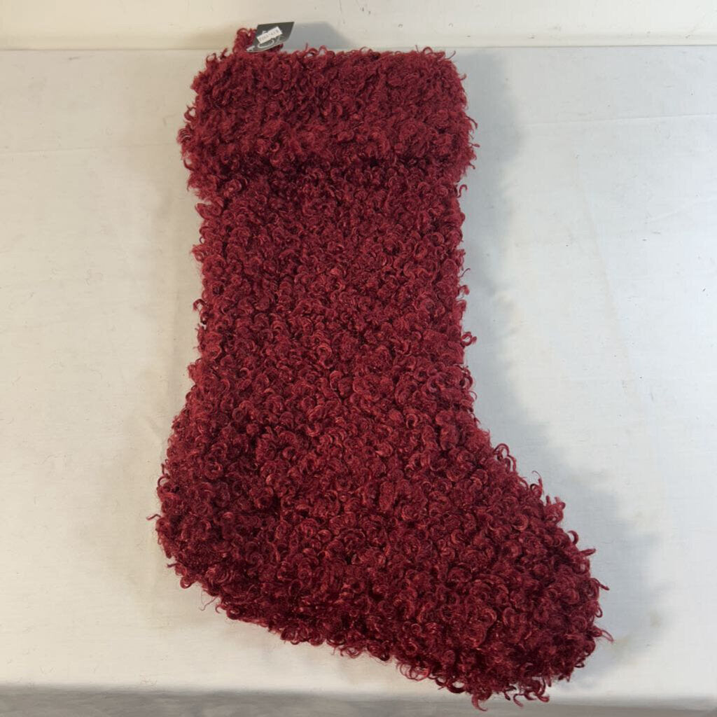 DELUXE BOUCLE STOCKING - BURGUNDY