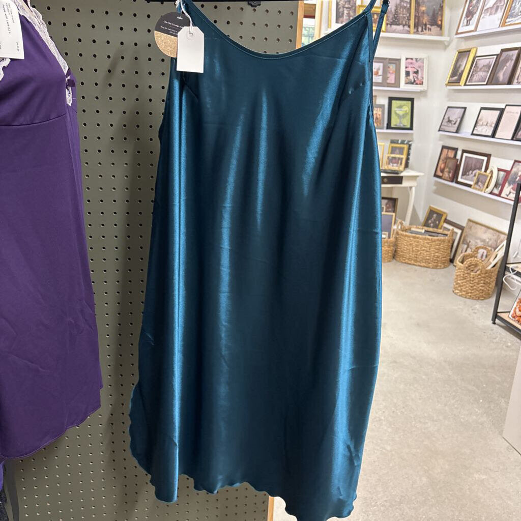 Green Satin Nighty (2XL)
