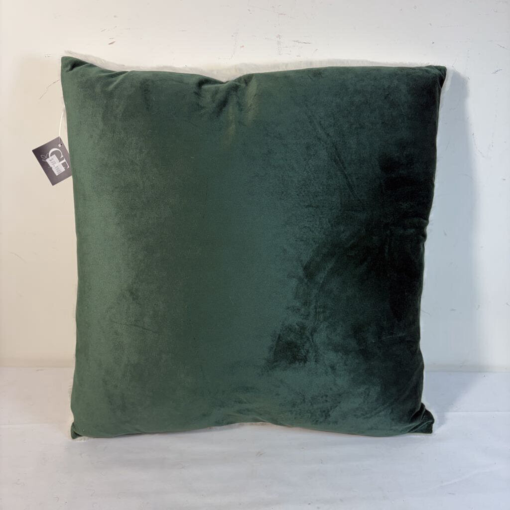 18" FAUX FUR PILLOW - FUR PINE CONE