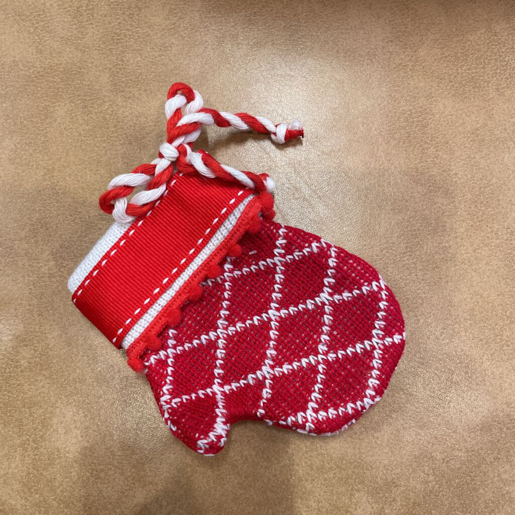 5" RED & WHITE MITTEN ORNAMENT