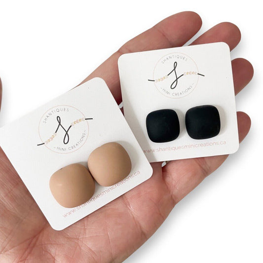 LARGE SQUARE/MATTE BEIGE - EARRINGS