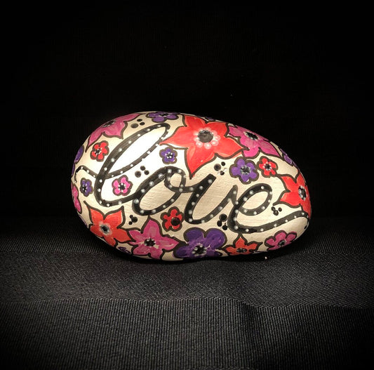 LOVE - WORD STONE (#2)