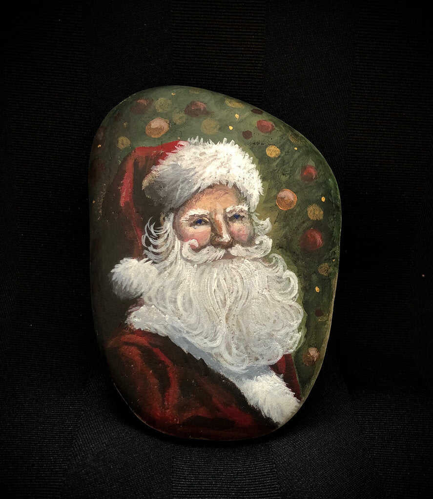 Nostalgic Santa w Ornaments
