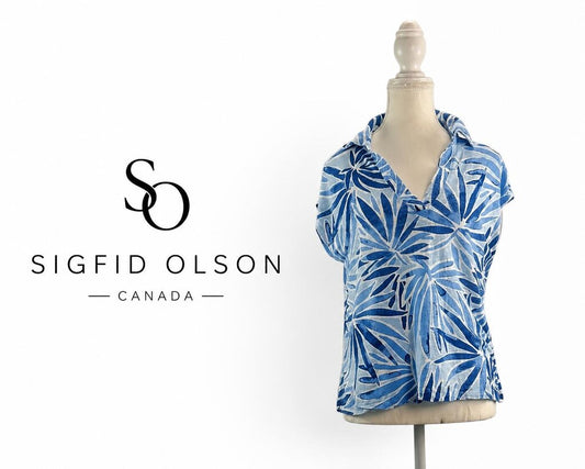 SIGRID OLSEN Blue White Tropical Leaf Print Knit Top ~Medium