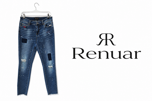 Renuar Distressed Jeans Size 6 with Paint Splatter - Size 6