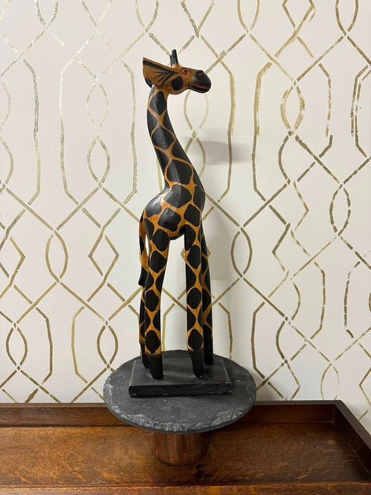 Wood giraffe