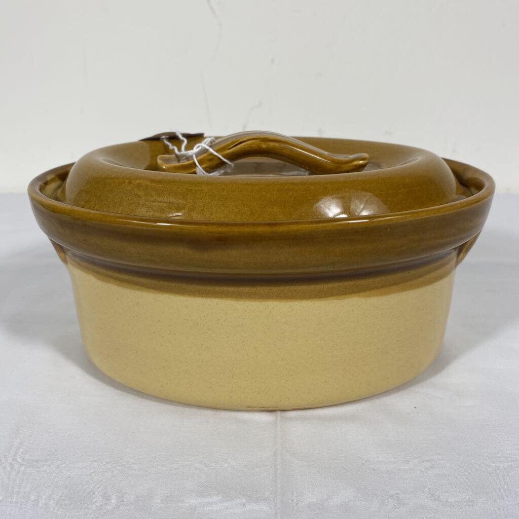 GRANVILLE OVAL BEAN CROCK
