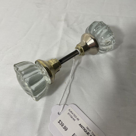 ANTIQUE DOOR HANDLE SET