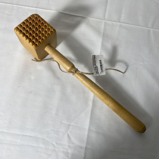 VINTAGE WOOD MEAT POUNDER