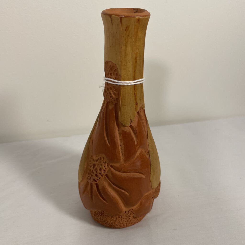 HANDMADE WOOD & CLAY VASE