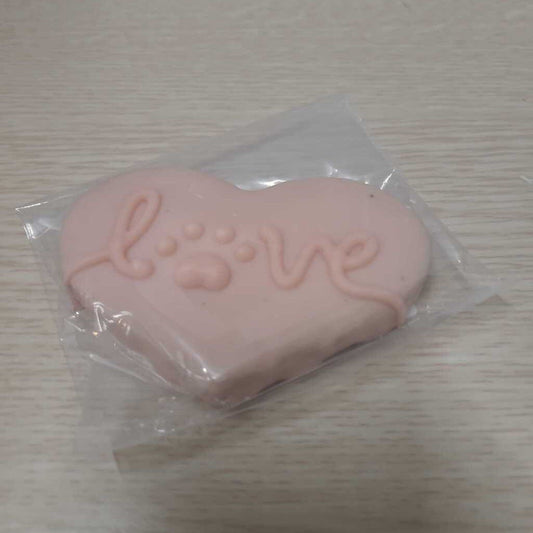 Dog Biscuit - Love Heart