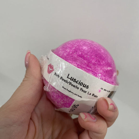 LUSCIOUS BATH BOMB