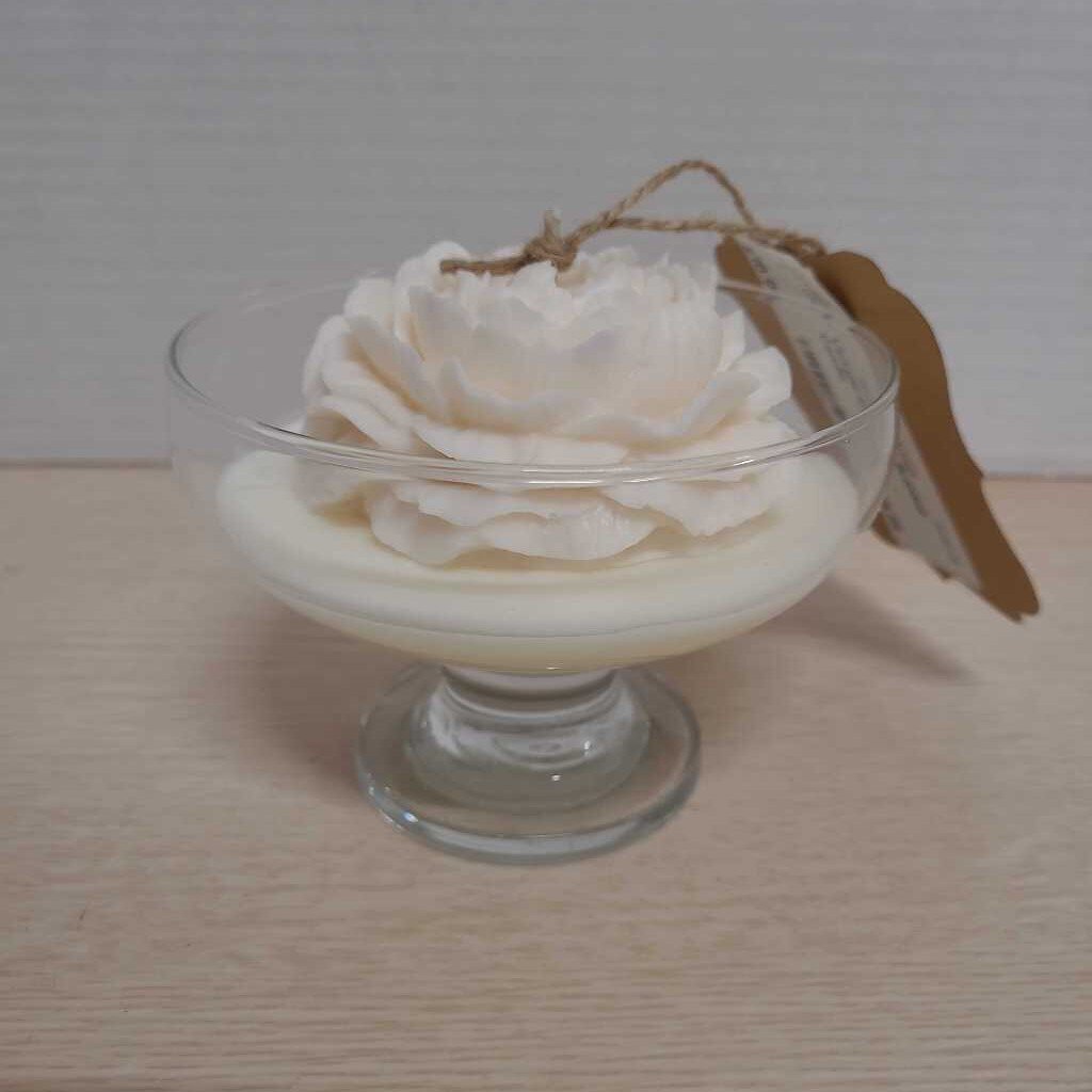 Vintage Blossom Scented Candle