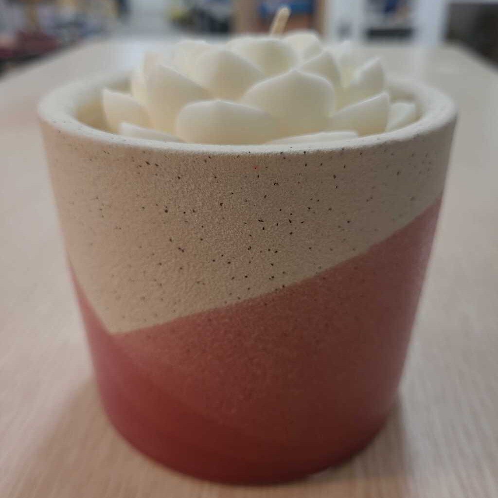 14 OZ Deceoative Planter Candle