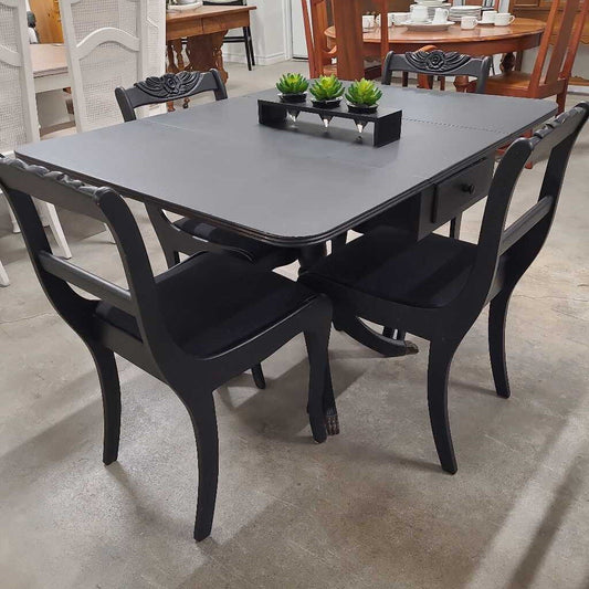 BLACK DUNCAN PHYFE DROP LEAF TABLE W/4 CHAIRS