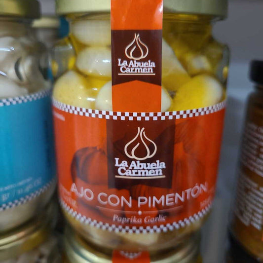 La Abuela Carmen Paprika Garlic