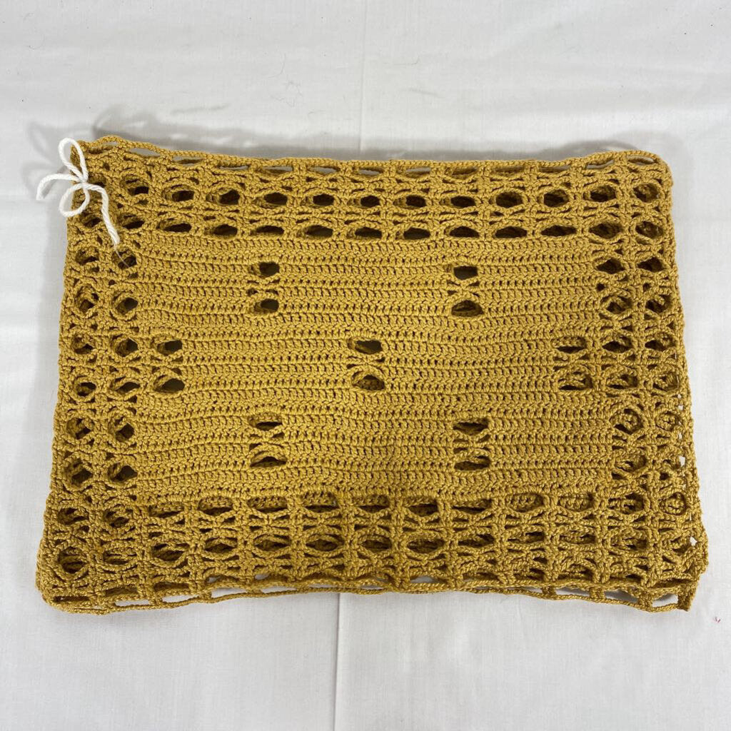 SET/4 HANDMADE CROCHET PLACEMATS