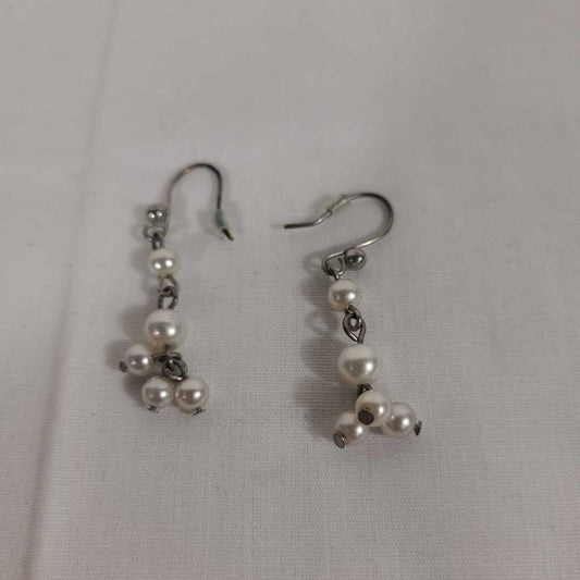 PEARL CLUSTER EARRINGS