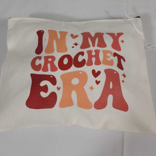 CROCHET ERA ZIPPERED POUCH - IVORY