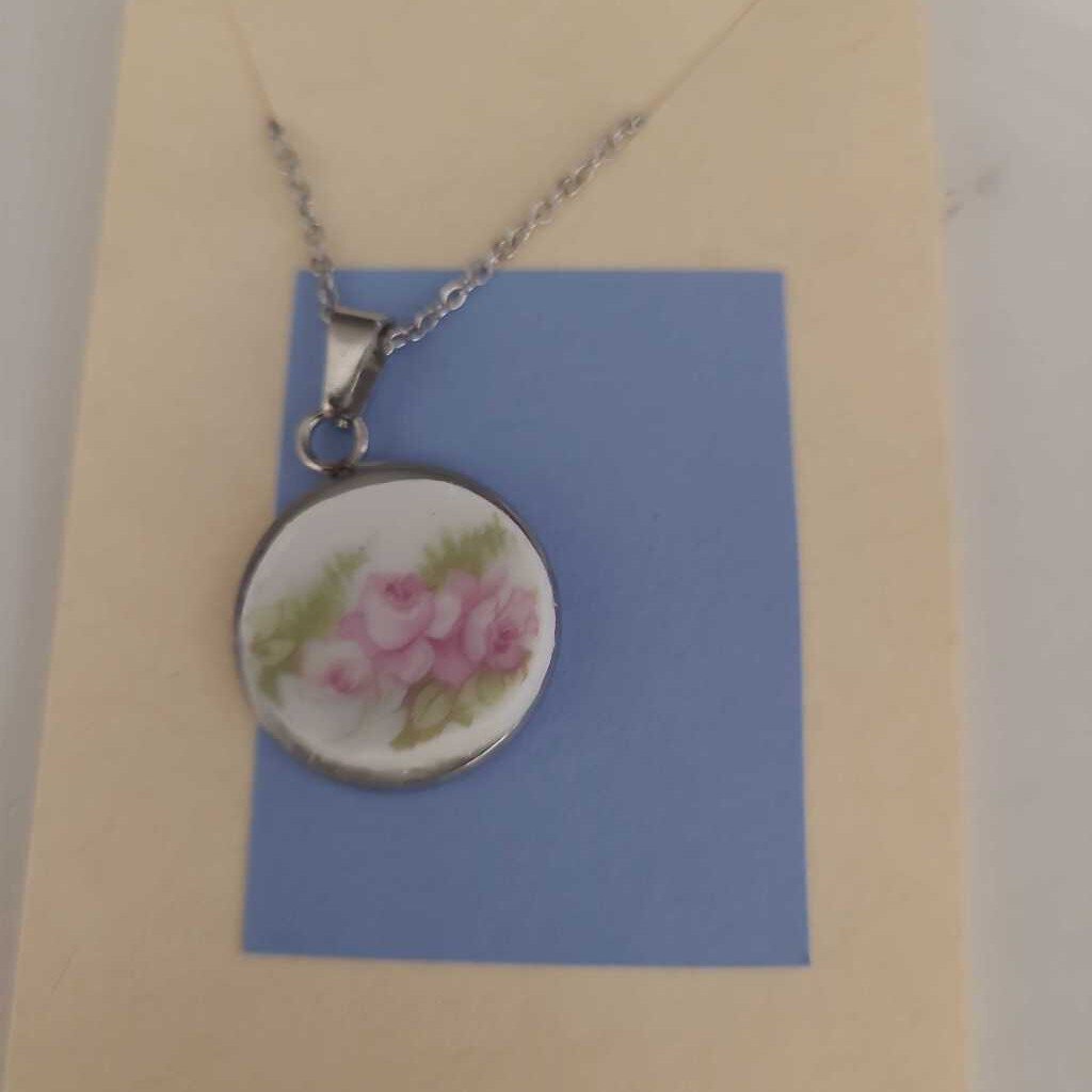SMALL DELIGHTS: SM. PENDANT