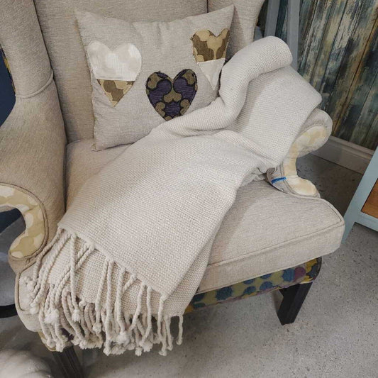 Throw blanket