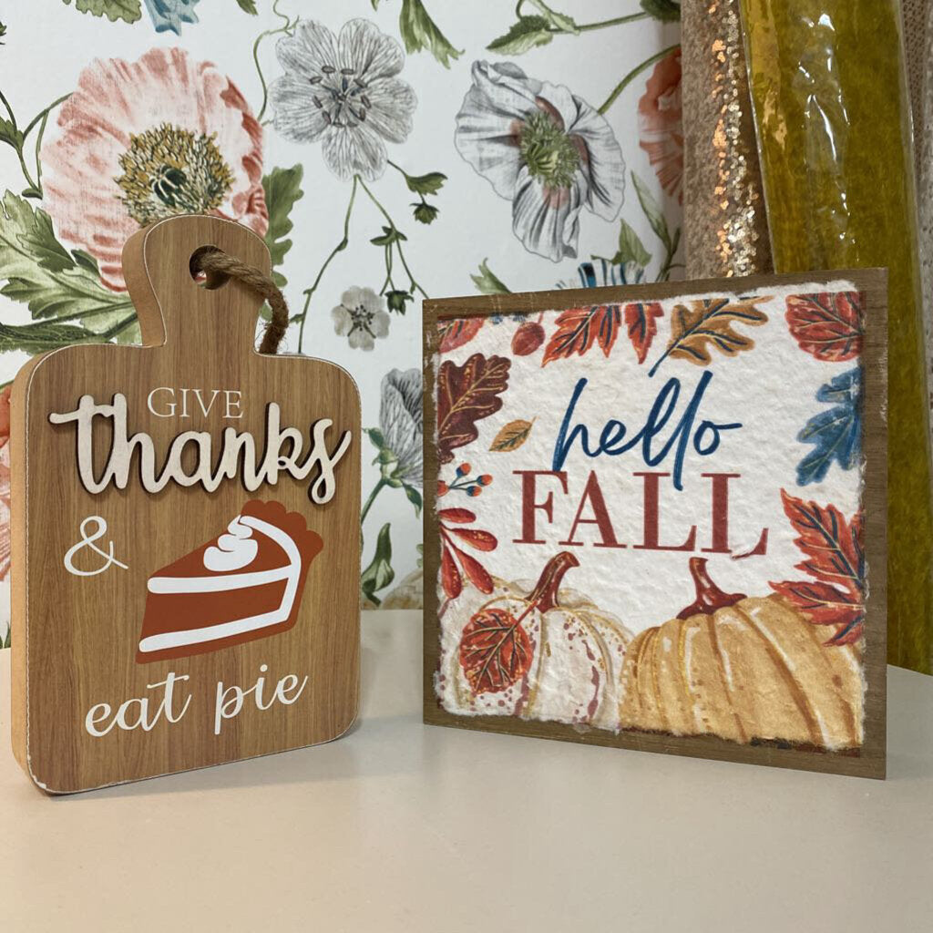 Fall Wood Table Decor Signs
