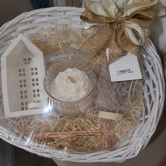 Candle Gift Basket
