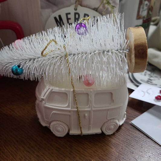 4oz Soy Candle - Camper Bus with Tree