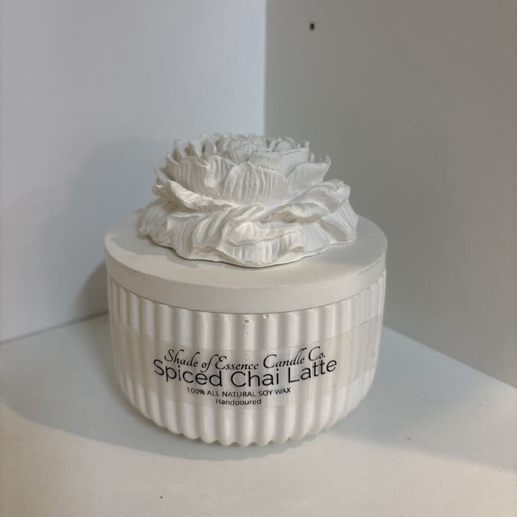 8oz Poppy Blossom Soy Candle
