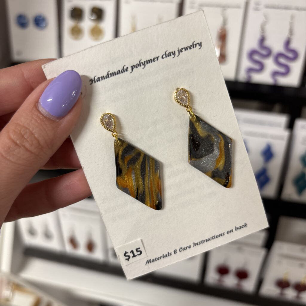 MIXED METAL DIAMOND CZ GOLD STUD