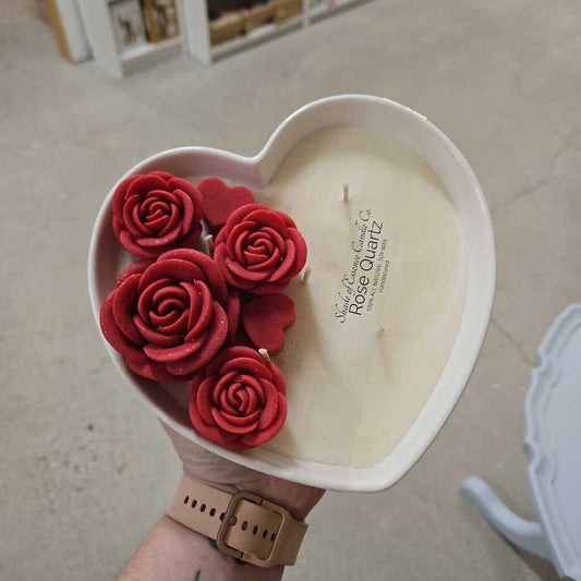24oz Valentines Heart Candle - Rose Quartz